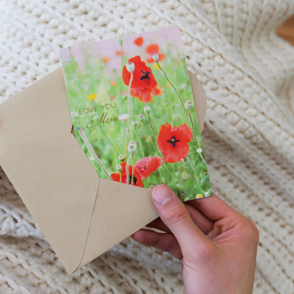 Card - Love Mom Poppies