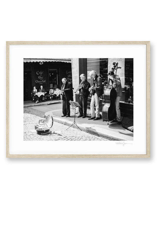 Musicians on Rue Mouffetard