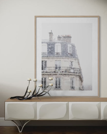 Snowfall in Paris